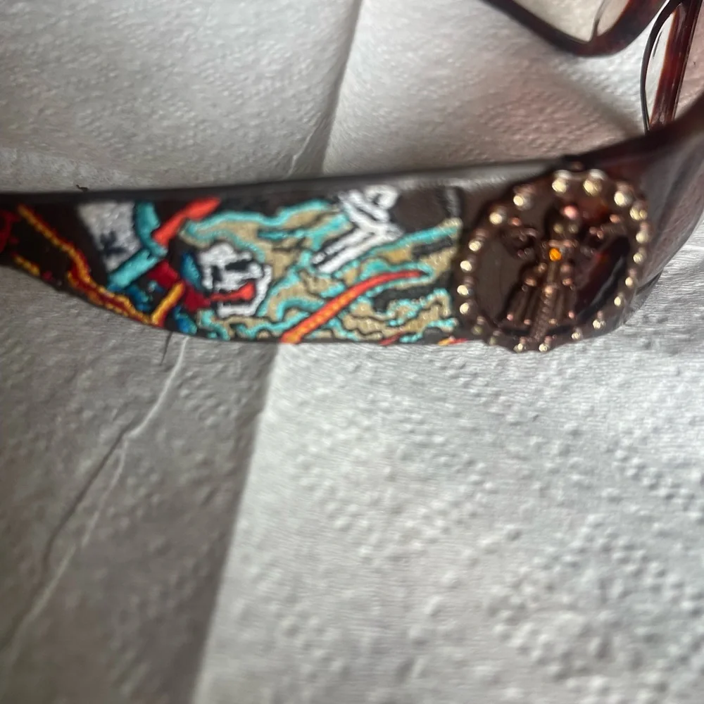 Ed Hardy vintage Live to Ride sunglasses set with case